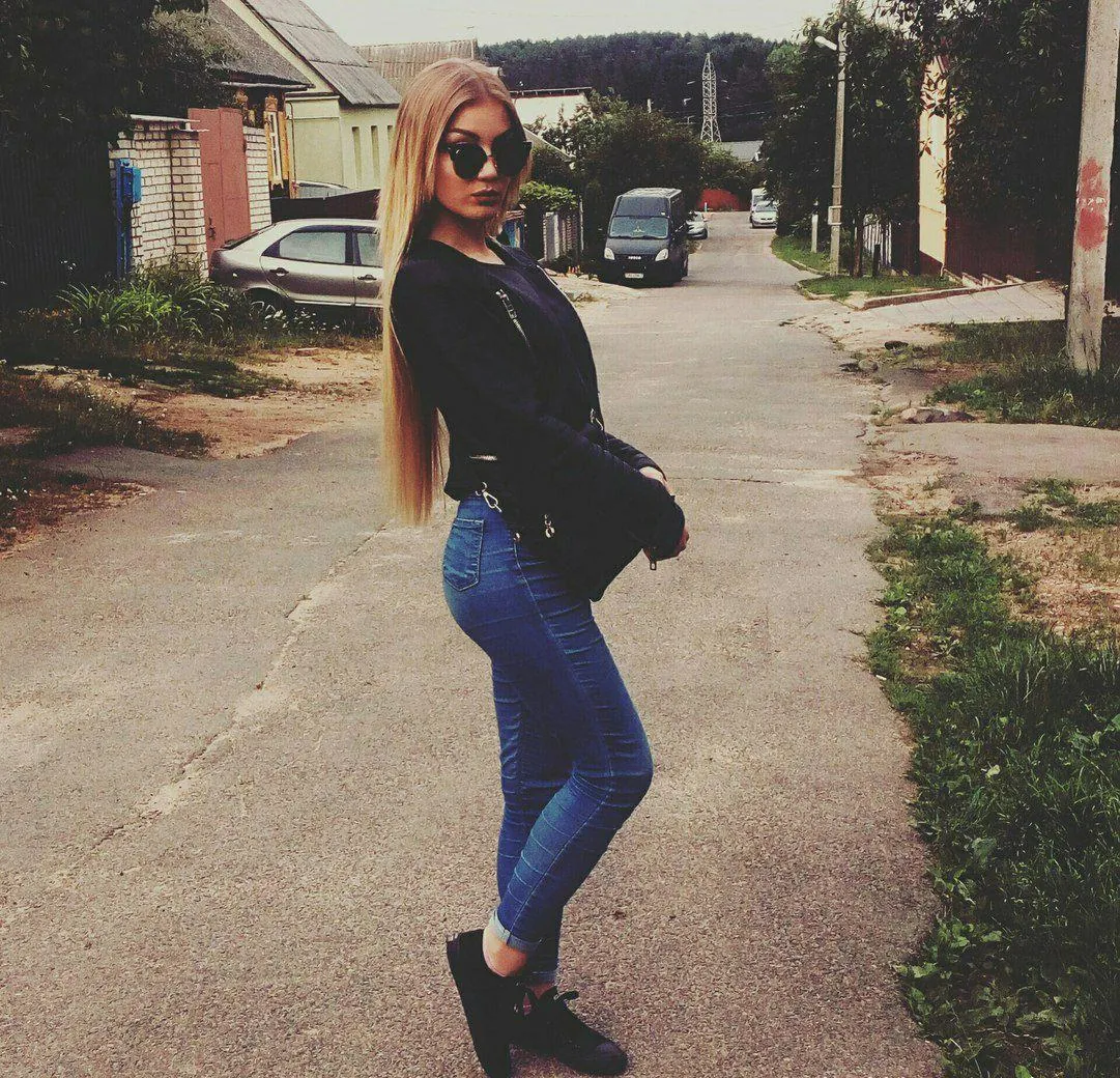 Ava